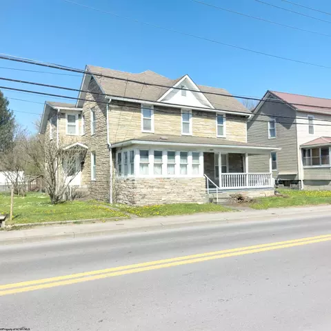 1084 Harrison Ave, Elkins, WV 26241