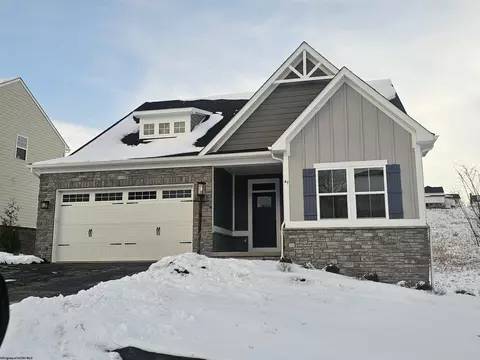 49 Tuscan Dr, Morgantown, WV 26508
