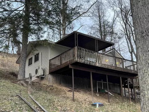 1114 Crystal Lake Dr, West Union, WV 26456