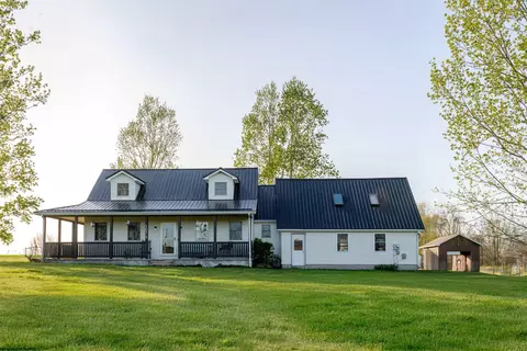 1075 Cuzzart Mountain Dale Rd, Bruceton Mills, WV 26525