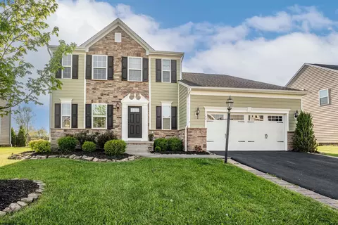 142 Summit Woods Dr, Morgantown, WV 26508