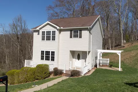 245 Sherwood Rd, Bridgeport, WV 26330