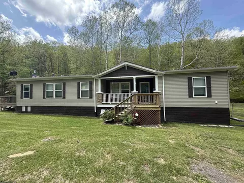 1035 Cleveland Rd, Cleveland, WV 26215