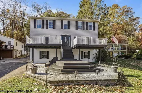 101 Mason Dr, Harpers Ferry, WV 25425