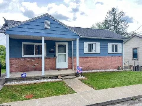 512 Camden Ave, Monongah, WV 26554