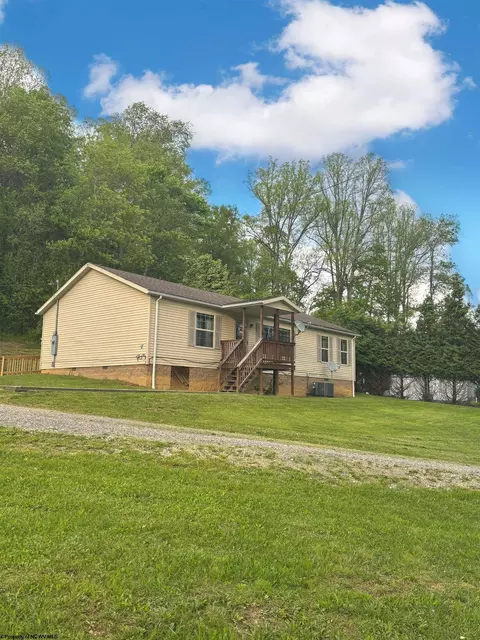 430 Bingamon Rd, Enterprise, WV 26568