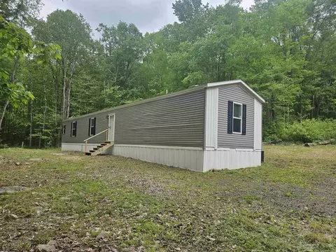 1360 Awman Rd, Bruceton Mills, WV 26525