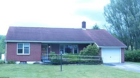 1782 Parsons Rd, Montrose, WV 26283
