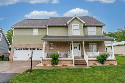 102 Maren Ln, Morgantown, WV 26508