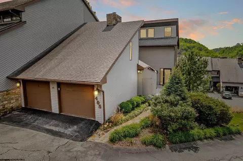405 Lakeview Ests, Morgantown, WV 26508