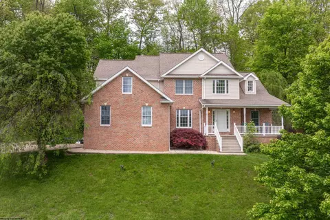 349 Vitez Dr, Morgantown, WV 26508