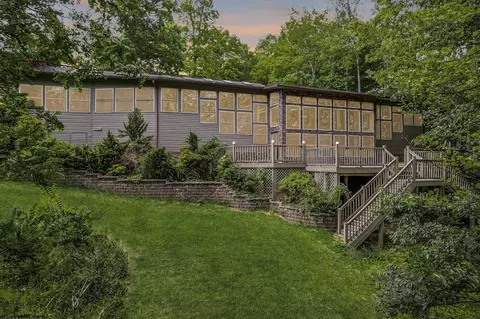 237 Highland Ave, Grafton, WV 26354