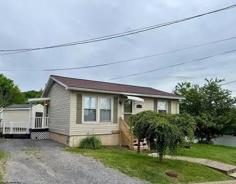 1622 Henderson Ave, Clarksburg, WV 26301