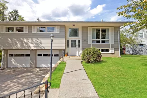 521 Woodhaven Dr, Morgantown, WV 26505