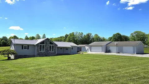 787 Tacy Sunshine Ridge Rd, Philippi, WV 26416