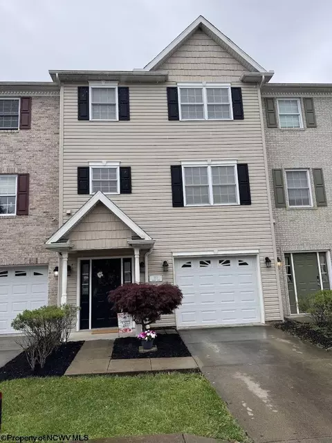 203 Tarbert Ct, Morgantown, WV 26508