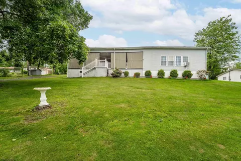 24 Dunn Cemetary Rd, Morgantown, WV 26508