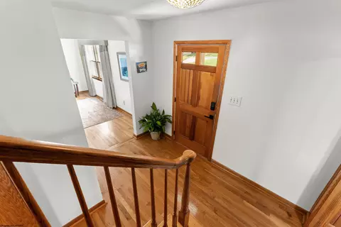 Entry Way - 433 Devon Rd, Morgantown, WV 26505 photo 2 of 3