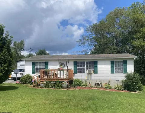 47 Rapp Dr, Davis, WV 26260