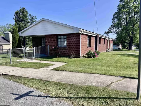 600 Wilson St, Elkins, WV 26241