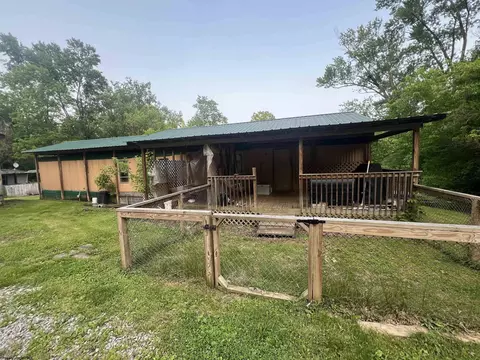 2219 W Little Kanawha Hwy, Grantsville, WV 26147