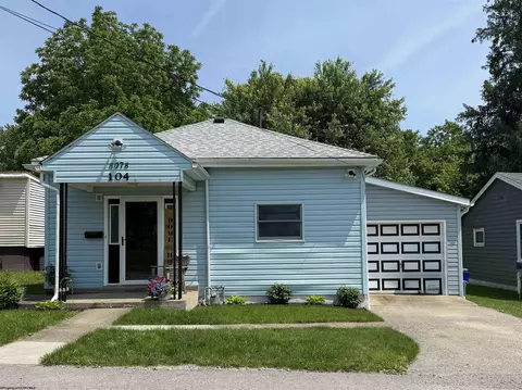 8078 Gordon St, Stonewood, WV 26301