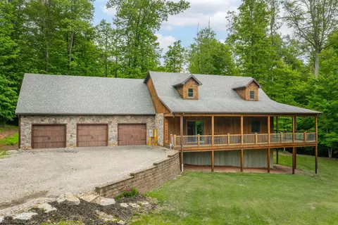 120 Trillium Hl, Bruceton Mills, WV 26525