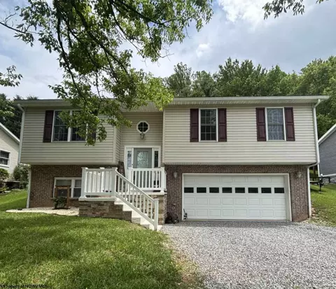 98 Fowler Rd, Jane Lew, WV 26378