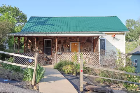 200 Spence St, Fairmont, WV 26554