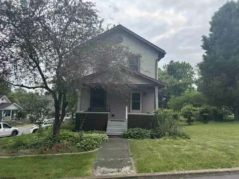 320 Hess St, Morgantown, WV 26501