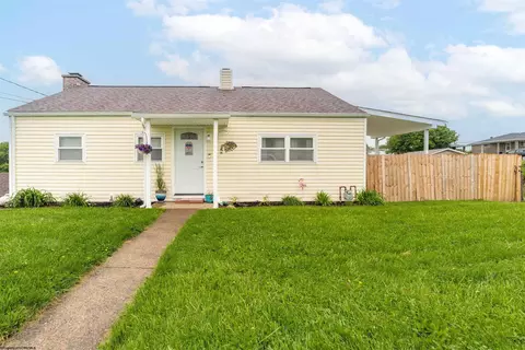210 New York Ave, Westover, WV 26501