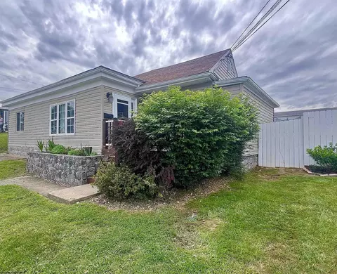 443 Lawman Ave, Bridgeport, WV 26330
