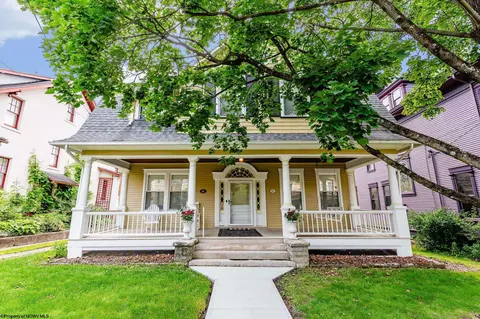 244 Grand St, Morgantown, WV 26501