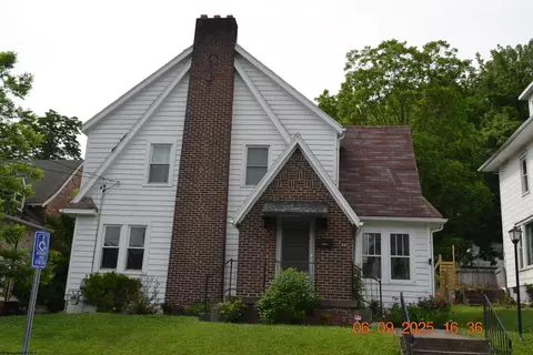 567 Center Ave, Weston, WV 26452
