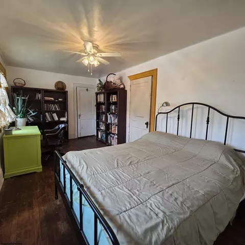 147 E 6th St, Weston, WV 26452 photo 16