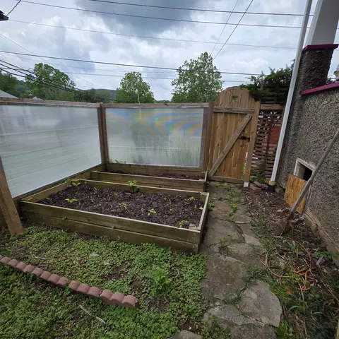 147 E 6th St, Weston, WV 26452 photo 33