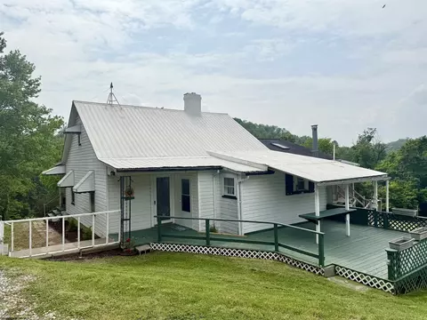 223 Vinegar Hill Rd, Fairmont, WV 26554