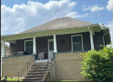 38 Sprigg Rd, Weston, WV 26452