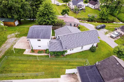 416 Cherry St, Bridgeport, WV 26330 photo 39