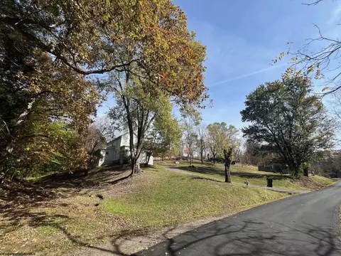 280 Slab Camp Rd, French Creek, WV 26218