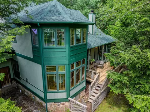 64 Wood Lily Ct, Terra Alta, WV 26764
