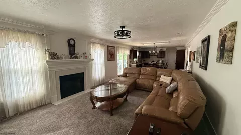 5 Barrington Dr, Wheeling, WV 26003 photo 12