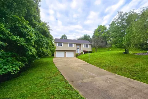 118 June Ln, Morgantown, WV 26508