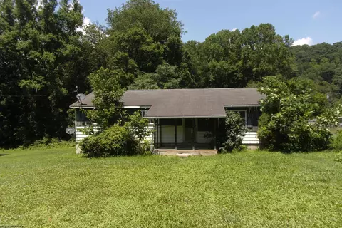 197 Sunshine Rd, Rachel, WV 26587