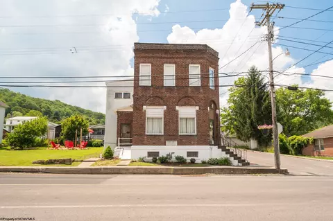 2141 Front St, Bayard, WV 26707