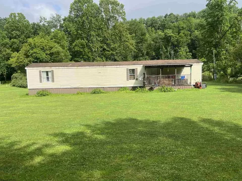 2068 Glady Fork Rd, Weston, WV 26452