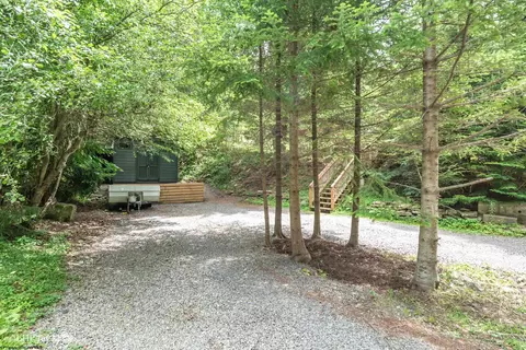 460 Spruce St, Thomas, WV 26292 photo 43