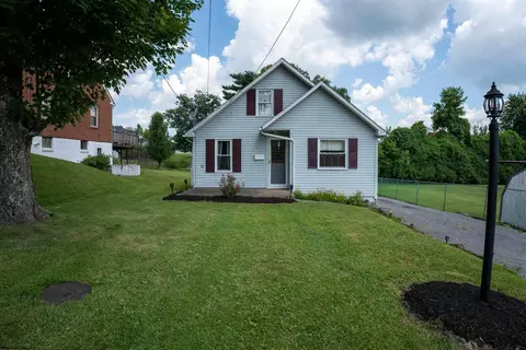 481 Meridan St, Morgantown, WV 26505