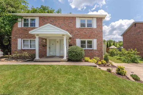 1318 Heritage Pl, Morgantown, WV 26505