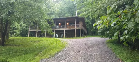 90 Sierra Farm Rd #90 GALLUS RD., Morgantown, WV 26501